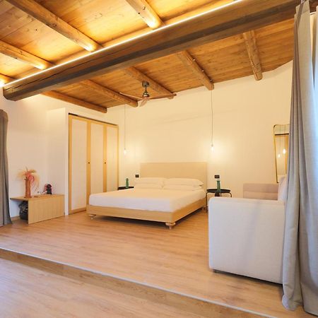 Valerio Resort Beach Club 玛格丽塔萨沃亚 外观 照片