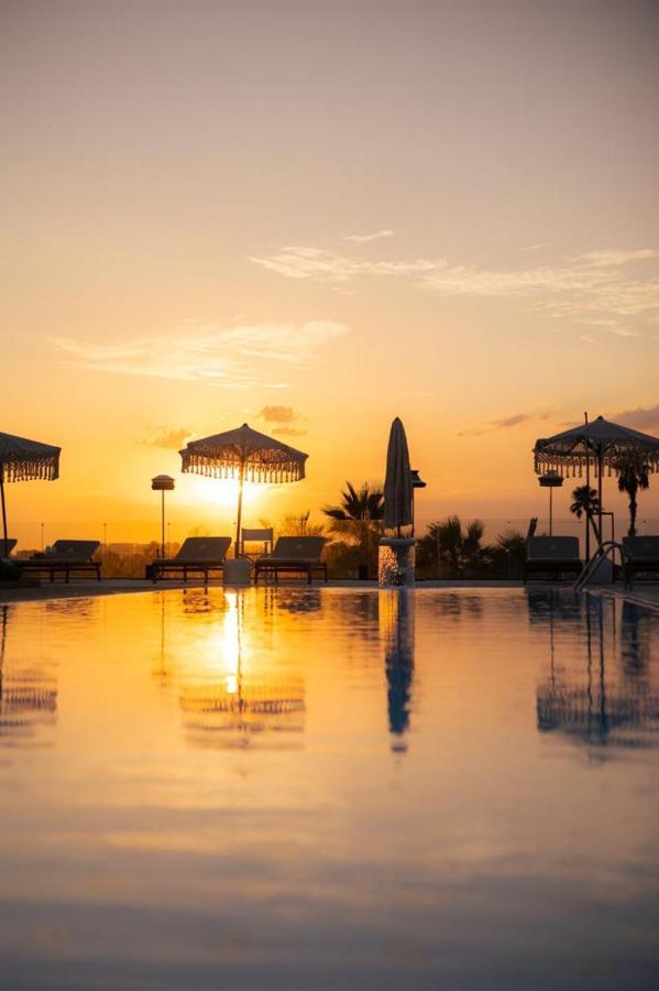 Valerio Resort Beach Club 玛格丽塔萨沃亚 外观 照片